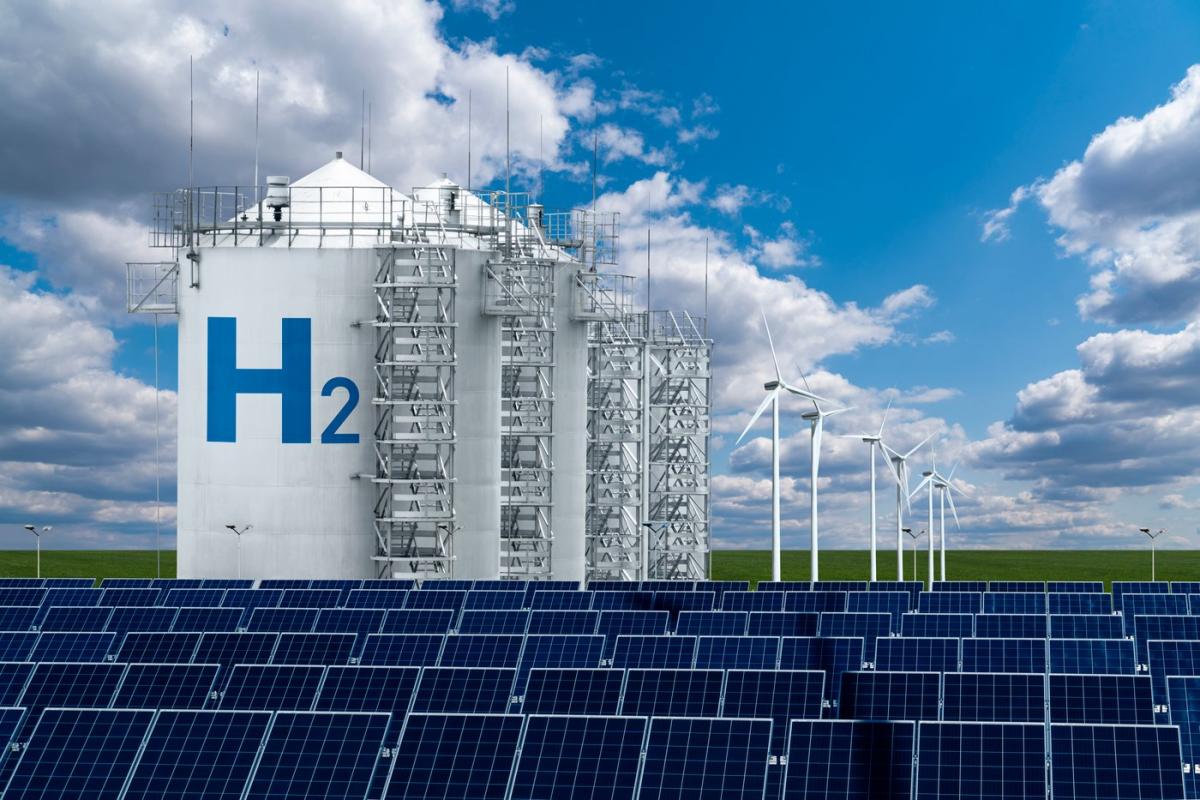 Plug Power shares are for sale in the share offering.  Should you buy into Dip?